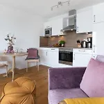 Harbour Апартаменты